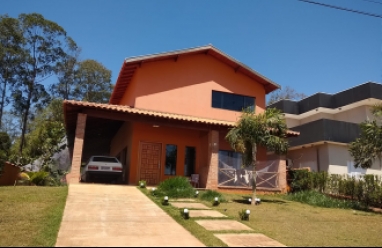 Casa para venda em Águas de Santa Bárbara